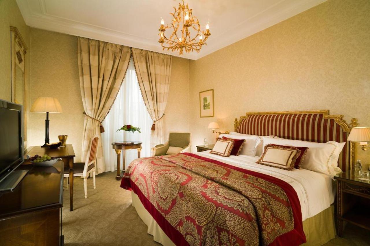 Sofia Balkan Palace Esterno foto A room at the hotel