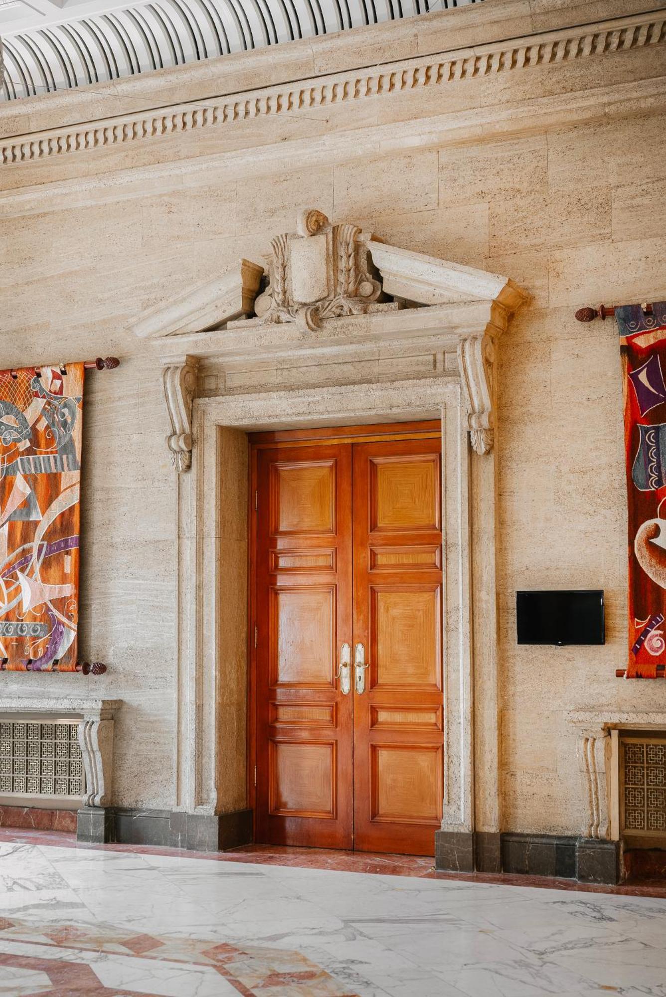 Sofia Balkan Palace Esterno foto The door of the sacristy
